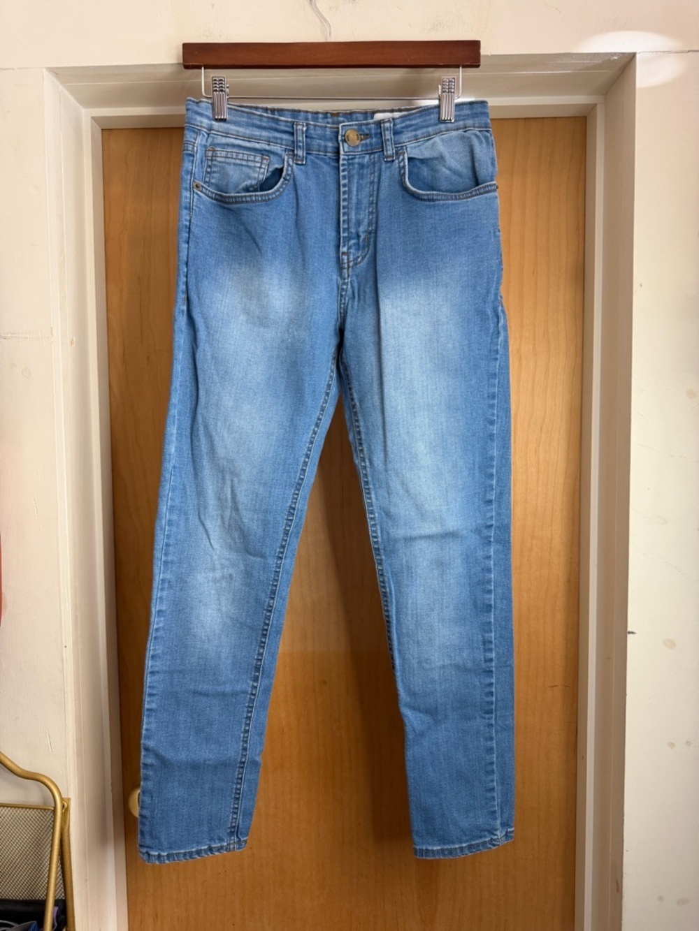 Denim Co Women’s Light - Wash Blue Skinny Jeans.                  Size: W30